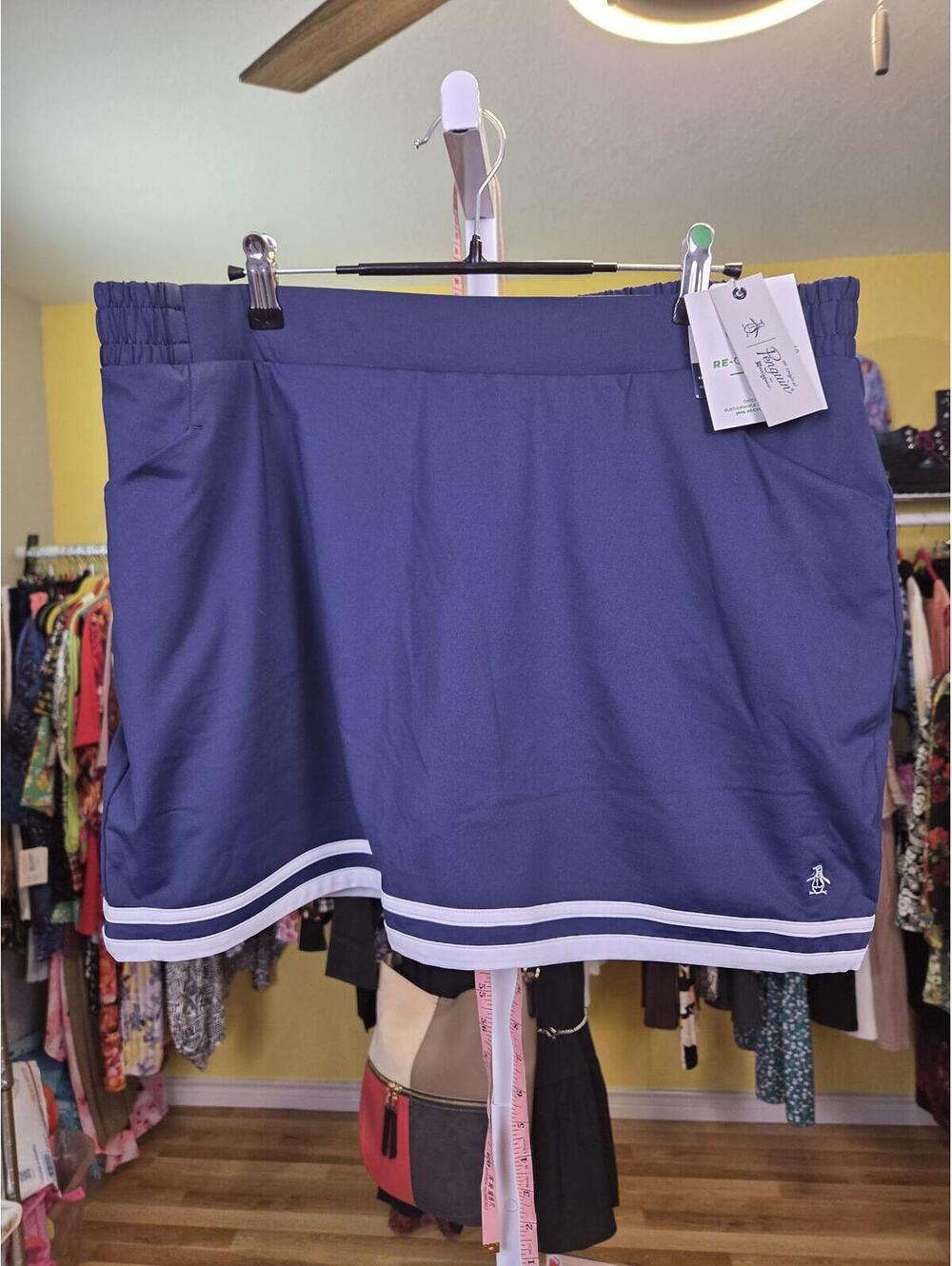 Penguin Skorts
